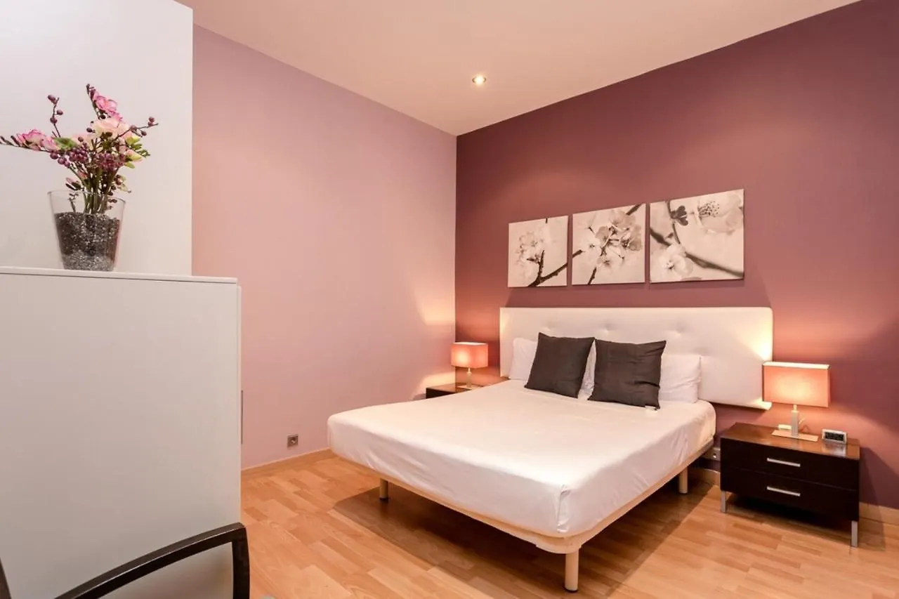 Fantastic 2 Bedroom 5 Minutes By Car From Plaza Catalunya Barcelona