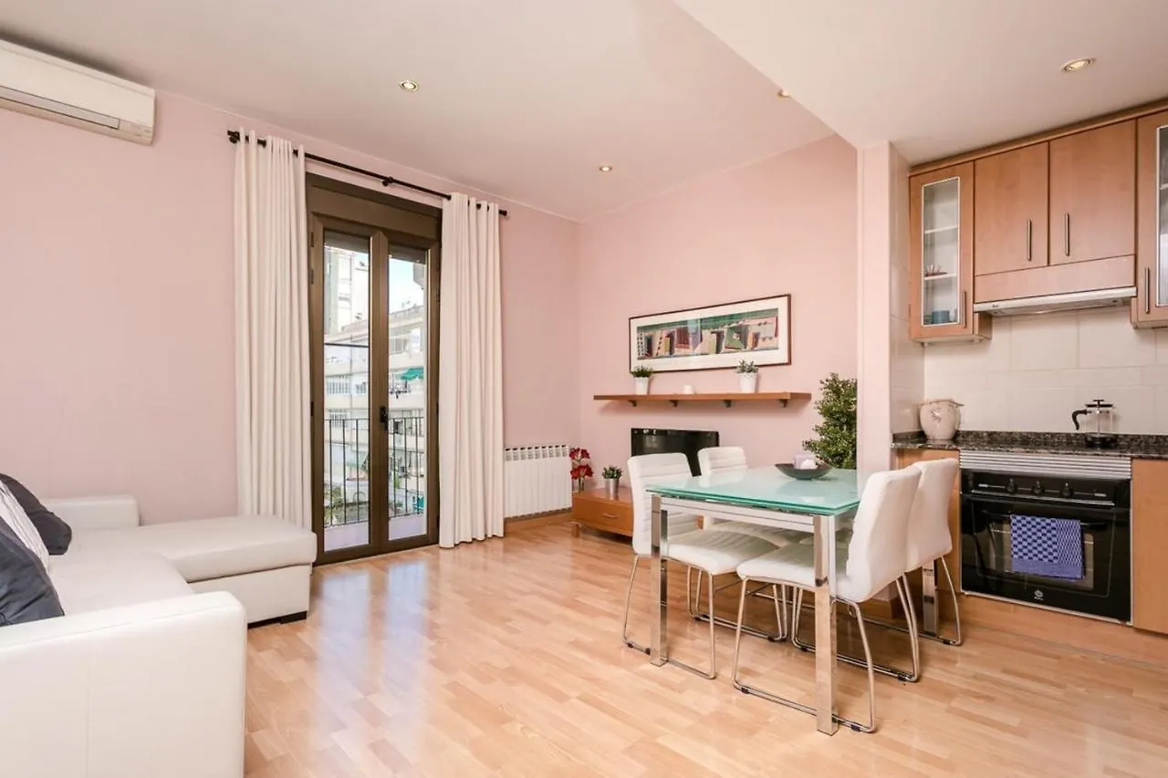 Apartment Fantastic 2 Bedroom 5 Minutes By Car From Plaza Catalunya Barcelona Spain